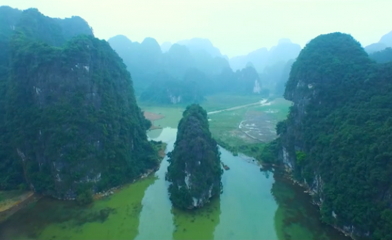 Th&iacute; điểm c&aacute;c chương tr&igrave;nh du lịch kh&eacute;p k&iacute;n đến Ninh B&igrave;nh