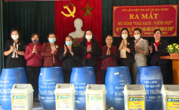 Ra mắt m&ocirc; h&igrave;nh &ldquo;Nh&agrave; sạch - vườn đẹp&rdquo; tại x&atilde; Gia Xu&acirc;n