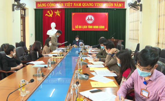 Gi&aacute;m s&aacute;t việc thực hiện ch&iacute;nh s&aacute;ch, ph&aacute;p luật về c&ocirc;ng t&aacute;c quy hoạch tại Sở T&agrave;i nguy&ecirc;n v&agrave; M&ocirc;i trường, Sở Du lịch