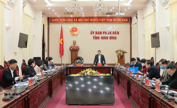 Gi&aacute;m s&aacute;t việc thực hiện ch&iacute;nh s&aacute;ch, ph&aacute;p luật về c&ocirc;ng t&aacute;c quy hoạch