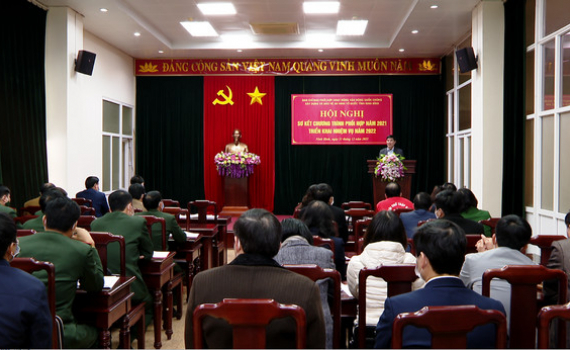 Sơ kết phối hợp hoạt động vận động quần ch&uacute;ng x&acirc;y dựng v&agrave; bảo vệ Tổ quốc