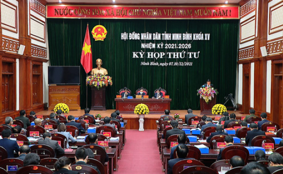  Kỳ họp thứ tư, HĐND tỉnh kh&oacute;a XV: Nghe c&aacute;c b&aacute;o c&aacute;o, tờ tr&igrave;nh