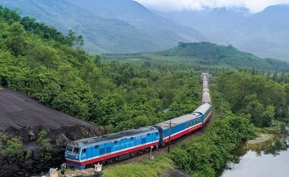 T&igrave;m cơ chế thu h&uacute;t vốn đầu tư v&agrave;o đường sắt