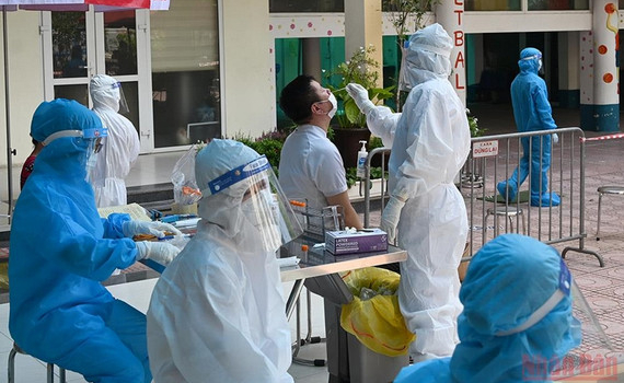 Ca nhiễm Covid tối 26-12: Cả nước th&ecirc;m 15.218 ca nhiễm mới; H&agrave; Nội tiếp tục đứng đầu số mắc mới