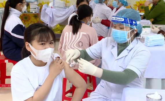 Ninh Bình đã tiêm trên 1,3 triệu liều vaccine COVID-19