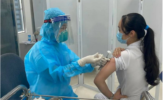 Thủ tướng y&ecirc;u cầu Bộ Y tế t&igrave;m giải ph&aacute;p ngăn chặn, đẩy l&ugrave;i ca nặng v&agrave; tử vong do COVID-19