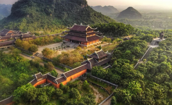 Ph&aacute;p luật về đất đai trong lĩnh vực t&iacute;n ngưỡng, t&ocirc;n gi&aacute;o Xem x&eacute;t quy định ti&ecirc;u chuẩn, định mức sử dụng đất t&ocirc;n gi&aacute;o