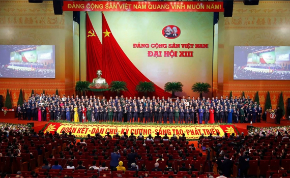 Triển khai thực hiện Nghị quyết Trung ương 6, kh&oacute;a XIII-Đổi mới phương thức l&atilde;nh đạo của Đảng: Đừng để n&ecirc;u gương rơi v&agrave;o h&igrave;nh thức!