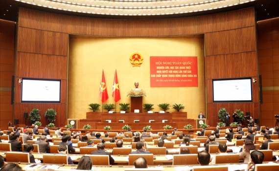 Gần 2 triệu c&aacute;n bộ, đảng vi&ecirc;n nghi&ecirc;n cứu, học tập Nghị quyết Trung ương 6 kh&oacute;a XIII