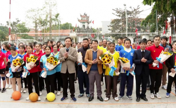 Giải B&oacute;ng chuyền hơi c&aacute;c c&acirc;u lạc bộ huyện Hoa Lư ch&agrave;o mừng năm mới 2023