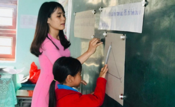 Đề xuất tăng phụ cấp gi&aacute;o vi&ecirc;n cao nhất l&ecirc;n tới 100%, dự kiến ng&acirc;n s&aacute;ch Nh&agrave; nước cấp khoảng hơn 4.000 tỷ đồng/năm
