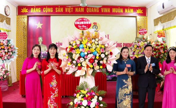 Đại hội C&ocirc;ng đo&agrave;n cơ sở Trường THCS L&ecirc; Hồng Phong