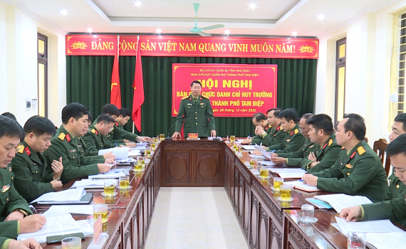 B&agrave;n giao chức danh Chỉ huy trưởng Ban Chỉ huy Qu&acirc;n sự th&agrave;nh phố Tam Điệp