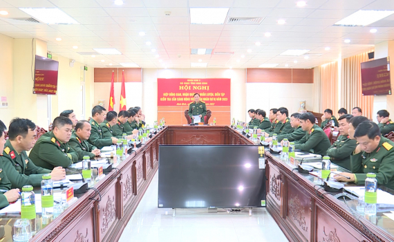Bộ Chỉ huy Qu&acirc;n sự tỉnh hiệp đồng giao, nhận qu&acirc;n năm 2023
