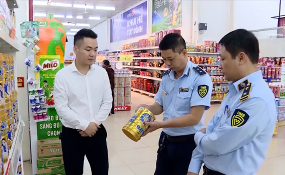 Ninh B&igrave;nh: Tăng cường chống bu&ocirc;n lậu, h&agrave;ng giả dịp cuối năm