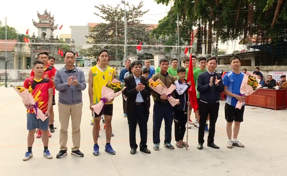 Giải giao hữu b&oacute;ng chuyền ch&agrave;o mừng kỷ niệm 78 năm th&agrave;nh lập Qu&acirc;n đội nh&acirc;n d&acirc;n Việt Nam tại Hoa Lư