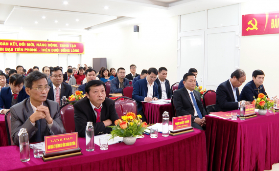 Đẩy nhanh tiến độ thi c&ocirc;ng c&aacute;c c&ocirc;ng tr&igrave;nh giao th&ocirc;ng trọng điểm
