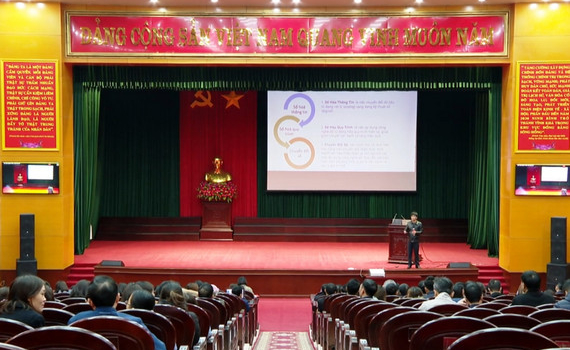 Huyện Gia Viễn tập huấn n&acirc;ng cao kỹ năng, nghiệp vụ chuyển đổi số, c&ocirc;ng nghệ th&ocirc;ng tin