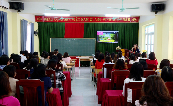 Sở Gi&aacute;o dục v&agrave; Đ&agrave;o tạo Ninh B&igrave;nh bồi dưỡng kiến thức dạy v&agrave; học Tiếng Anh bậc tiểu học