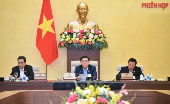 Ủy ban Thường vụ Quốc hội: Ch&iacute;nh phủ đề xuất bổ sung 4 dự &aacute;n luật