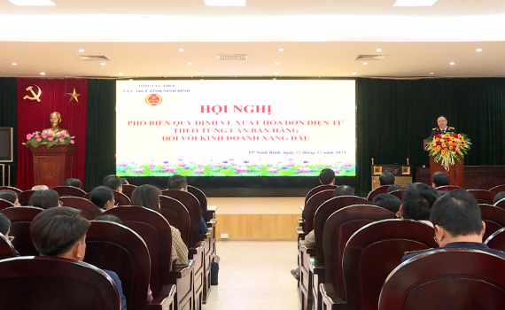 Phổ biến quy định về xuất h&oacute;a đơn điện tử theo từng lần ph&aacute;t sinh đối với kinh doanh xăng, dầu