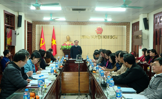 Kiểm tra c&ocirc;ng t&aacute;c phổ cập gi&aacute;o dục, x&oacute;a m&ugrave; chữ tại Kim Sơn, Y&ecirc;n Kh&aacute;nh, Hoa Lư