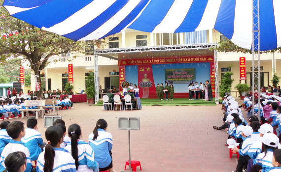 Giao lưu "H&aacute;t m&atilde;i kh&uacute;c qu&acirc;n h&agrave;nh"