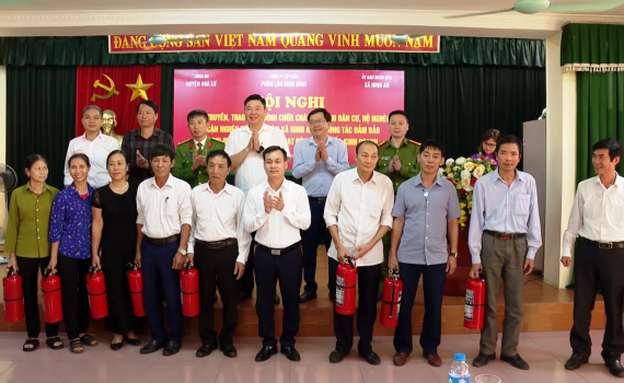 Hội nghị tuy&ecirc;n truyền, phổ biến kiến thức, ph&aacute;p luật về ph&ograve;ng ch&aacute;y, chữa ch&aacute;y tại Ninh An