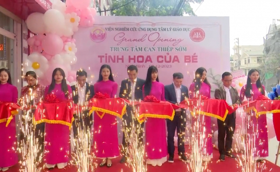 Trung t&acirc;m can thiệp sớm Tinh hoa của b&eacute; &ndash; Nơi phụ huynh trao gửi niềm tin