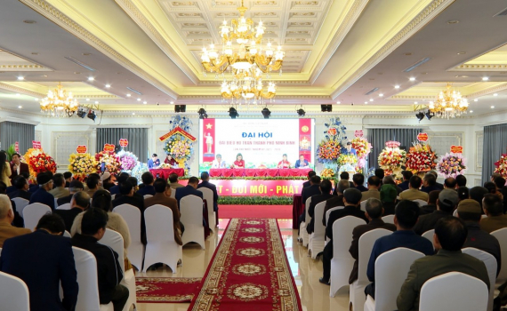 Đại hội đại biểu họ Trần Việt Nam th&agrave;nh phố Ninh B&igrave;nh lần thứ I