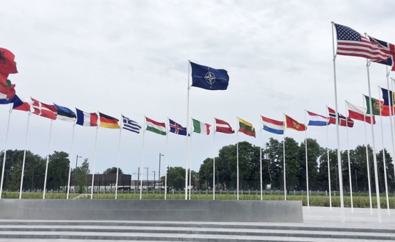 NATO tiếp tục chia rẽ về việc gia nhập của Ukraine