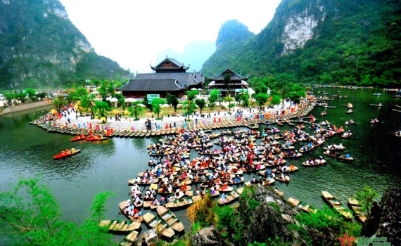 Chuyển đổi số mang đến bứt ph&aacute; cho du lịch, văn h&oacute;a Ninh B&igrave;nh