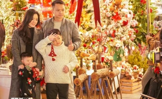 Thời tiết h&ocirc;m nay (18-12): Miền Bắc ấm dần, ng&agrave;y hửng nắng