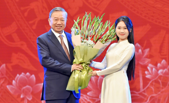 10 dấu ấn gi&aacute;o dục Việt Nam năm 2024