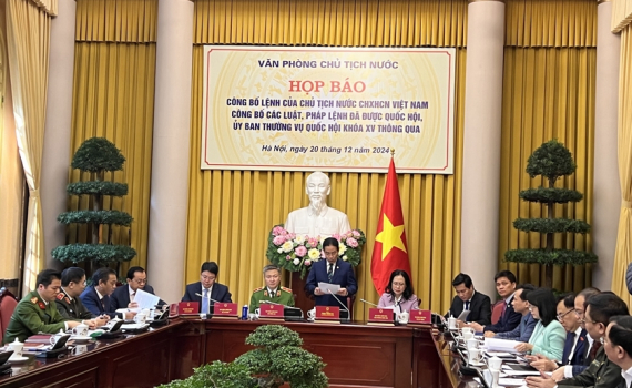 C&ocirc;ng bố Lệnh của Chủ tịch nước về c&aacute;c luật vừa được Quốc hội th&ocirc;ng qua