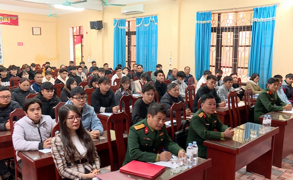 Y&ecirc;n Kh&aacute;nh khai giảng lớp đối tượng kết nạp Đảng