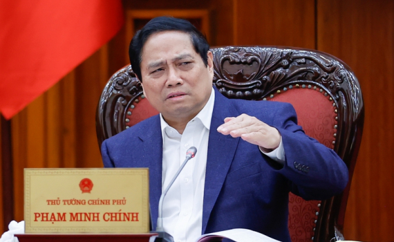 Thủ tướng: Ho&agrave;n thiện th&ecirc;m một bước đề &aacute;n về sắp xếp, tinh gọn bộ m&aacute;y của Ch&iacute;nh phủ