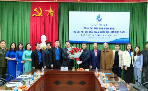 Gặp mặt Đo&agrave;n đại biểu dự Đại hội đại biểu to&agrave;n quốc Hội Li&ecirc;n hiệp Thanh ni&ecirc;n Việt Nam lần thứ IX