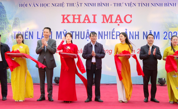 Khai mạc Triển lãm Mỹ thuật - Nhiếp ảnh năm 2024