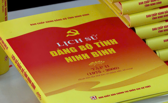 Lan tỏa gi&aacute; trị to lớn của Bộ s&aacute;ch Lịch sử Đảng bộ tỉnh Ninh B&igrave;nh