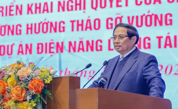 Thủ tướng chủ tr&igrave; hội nghị về th&aacute;o gỡ vướng mắc, kh&oacute; khăn cho c&aacute;c dự &aacute;n năng lượng t&aacute;i tạo