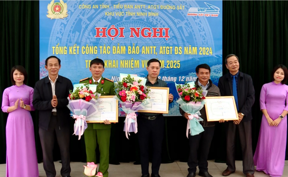 Hội nghị Tổng kết công tác đảm bảo an ninh trật tự, an toàn giao thông đường sắt năm 2024