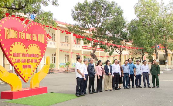 Khảo s&aacute;t, đ&aacute;nh gi&aacute; c&aacute;c ti&ecirc;u ch&iacute; x&atilde; đạt chuẩn n&ocirc;ng th&ocirc;n mới n&acirc;ng cao, kiểu mẫu năm 2024