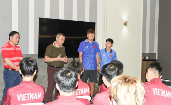 Tin thể thao (13-12): "Cánh tay phải" của HLV Kim Sang-sik bị treo quyền chỉ đạo ở bán kết SEA Games 33