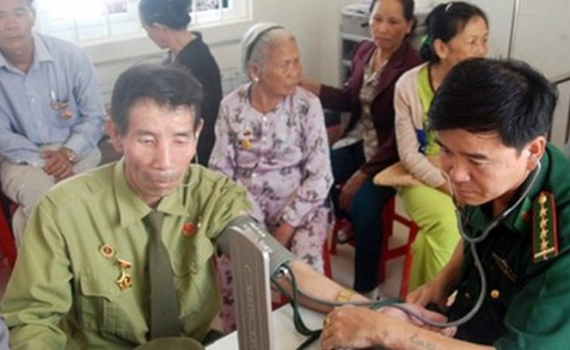Chế độ an điều dưỡng, chăm s&oacute;c ốm đau cho sĩ quan qu&acirc;n đội nghỉ hưu