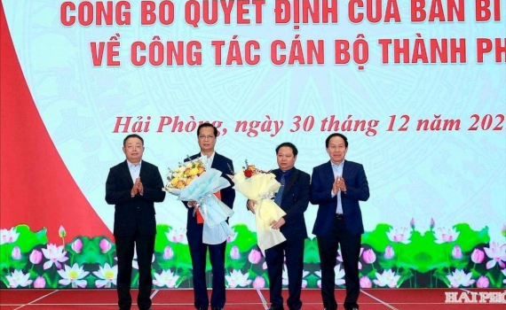 Đồng ch&iacute; Nguyễn Anh Tuấn giữ chức Chủ nhiệm Uỷ ban Kiểm tra Th&agrave;nh uỷ Hải Ph&ograve;ng