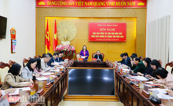 Triển khai nhiệm vụ trọng t&acirc;m c&ocirc;ng t&aacute;c d&acirc;n vận năm 2026