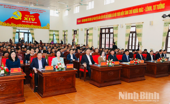 Đo&agrave;n đại biểu Quốc hội tỉnh tiếp x&uacute;c cử tri sau Kỳ họp thứ 10, Quốc hội kho&aacute; XV