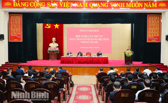 Hội nghị Ban Chấp hành Đảng bộ tỉnh lần thứ tư