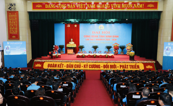 Ng&agrave;y l&agrave;m việc thứ nhất, Đại hội C&ocirc;ng đo&agrave;n tỉnh Ninh B&igrave;nh nhiệm kỳ 2025-2030